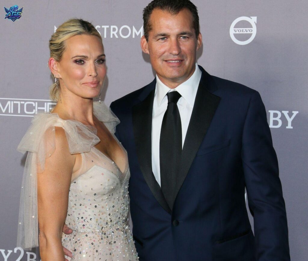 Scott Stuber Producer Age, Height, Wife, Net Worth, Family & Bio